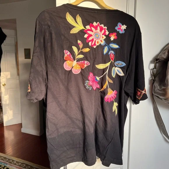 Johnny Was Embroidered Tee - Picture 5 of 6